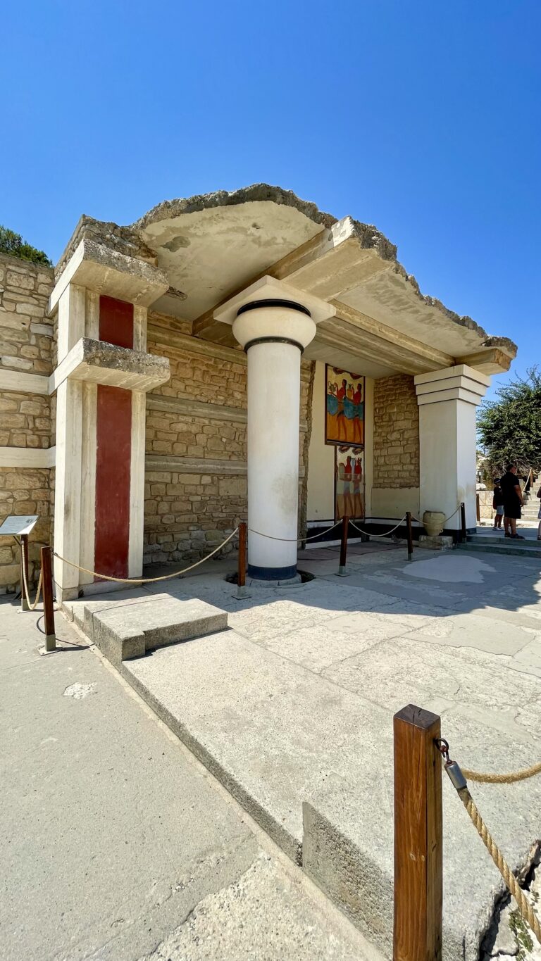 palazzo knosso
