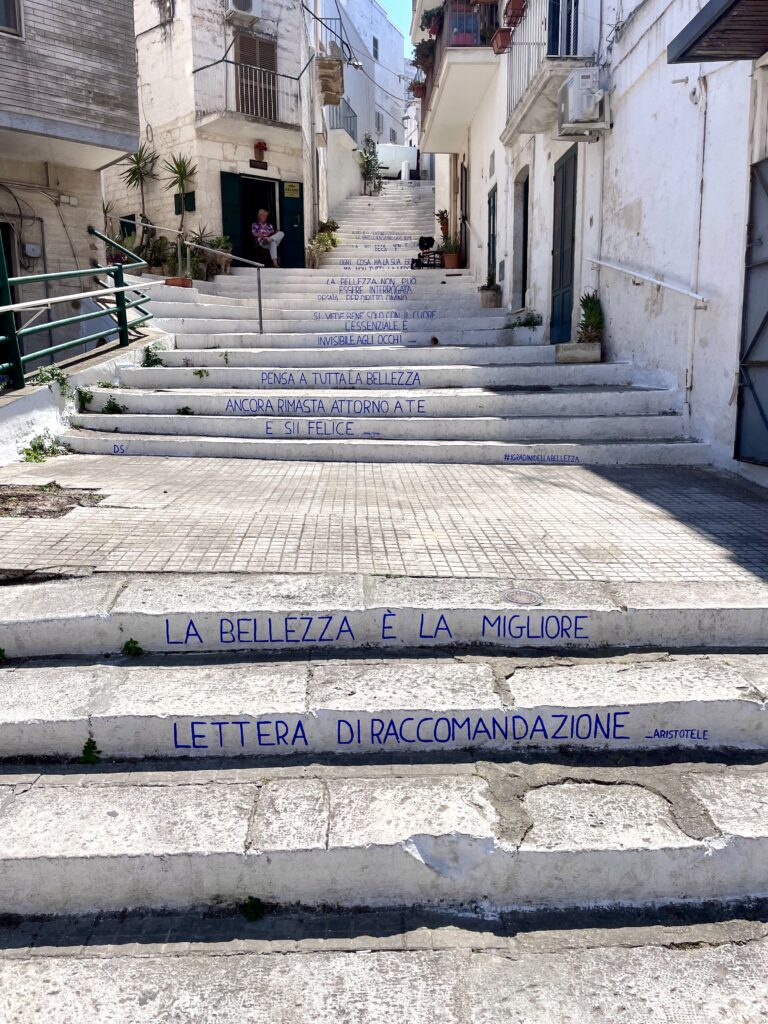 scale ostuni